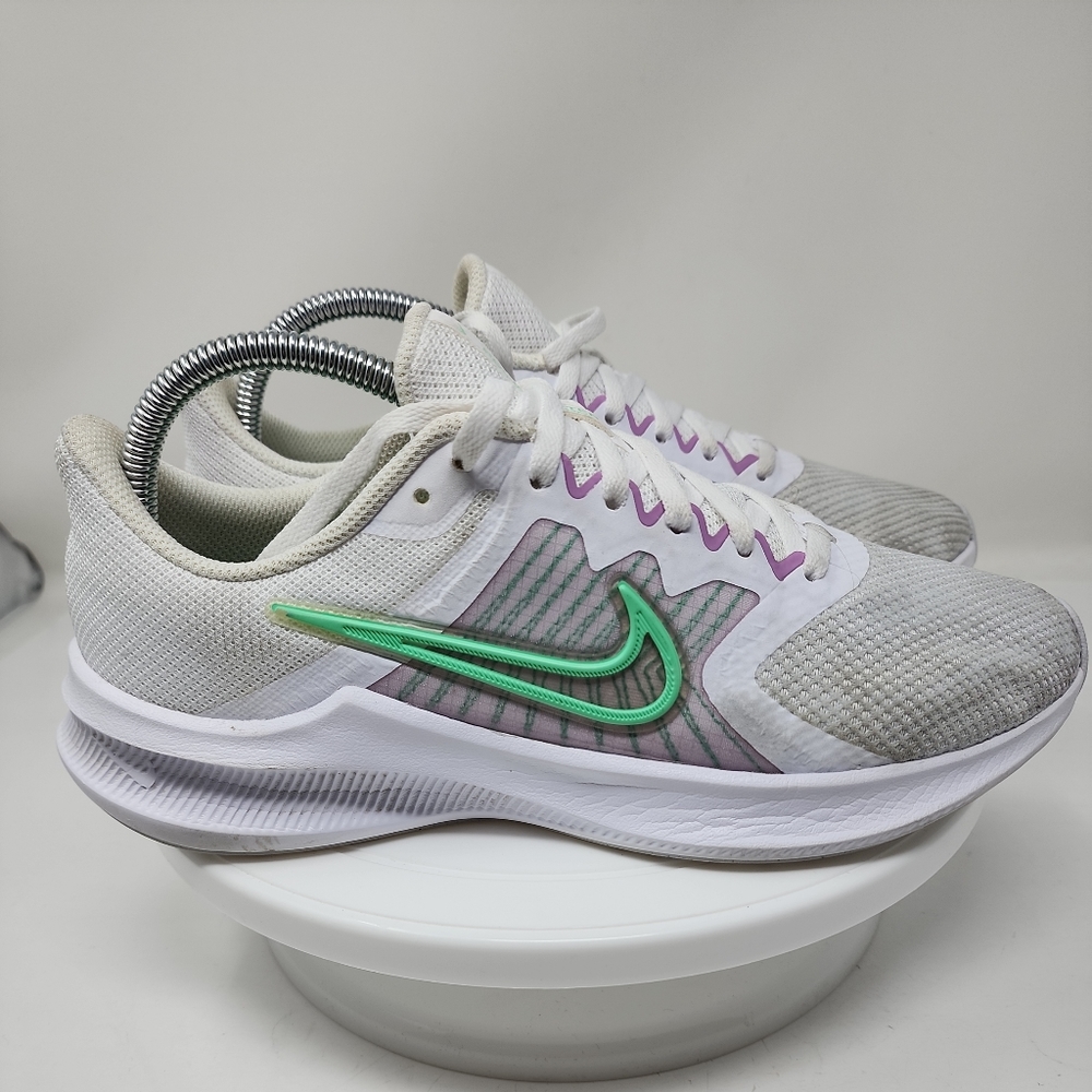 Nike Downshifter 11 Running Shoes Women’s Sz 8.5